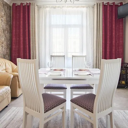 Apartment Studiominsk 9 *